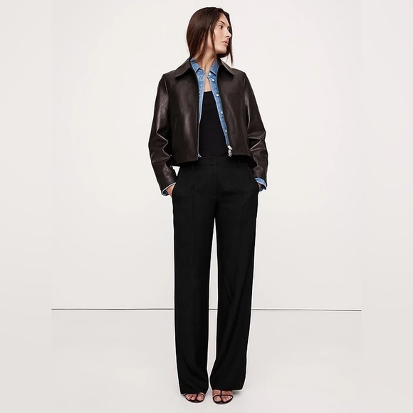 NWT! Banana Republic Black Mid-Rise Wide-Leg Drapey Twill Pant - Size 4 Long - Picture 1 of 6